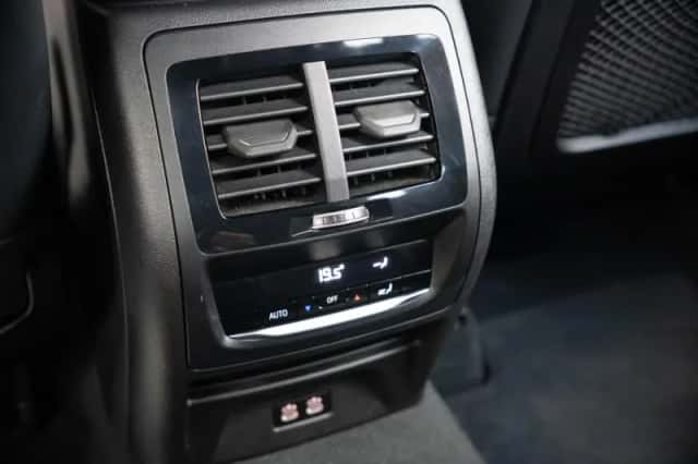 BMW X3 (2023) thumbnail 45