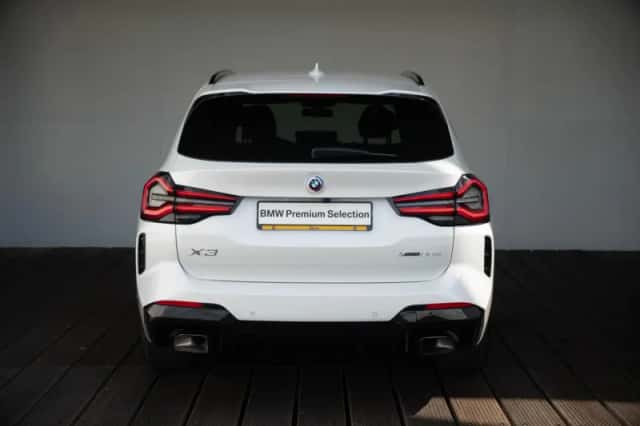 BMW X3 (2023) thumbnail 8