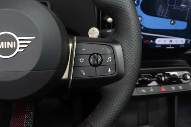 MINI Cooper (2026) thumbnail 18