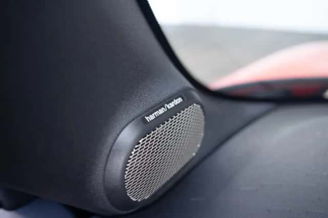 MINI Cabrio (2026) thumbnail 24