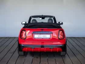 MINI Cabrio (2026) thumbnail 7