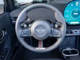 MINI Cabrio (2026) thumbnail 9