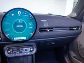 MINI Cabrio (2026) thumbnail 10