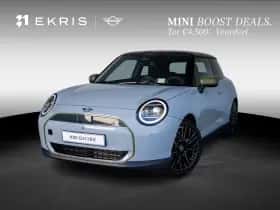 MINI Cooper (2026) thumbnail 1