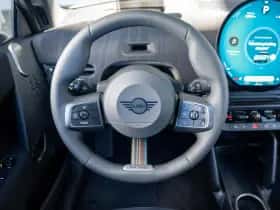 MINI Cooper (2026) thumbnail 8