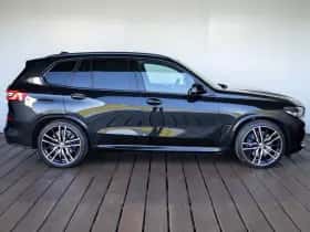 BMW X5 (2023) thumbnail 7