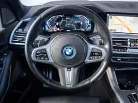 BMW X5 (2023) thumbnail 10