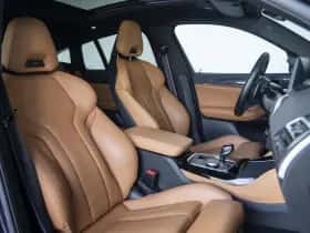 BMW X4 (2023) thumbnail 4