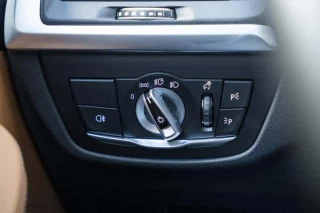 BMW X4 (2023) thumbnail 36