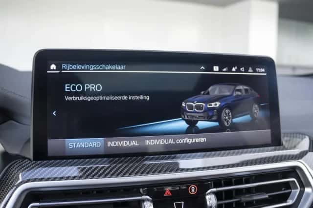 BMW X4 (2023) thumbnail 45