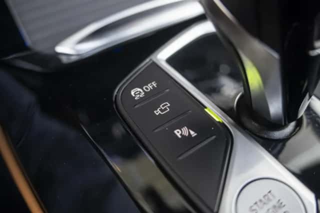 BMW X4 (2023) thumbnail 47