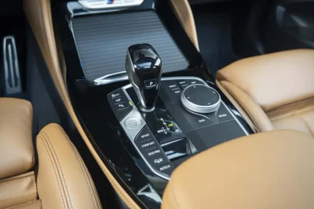 BMW X4 (2023) thumbnail 50