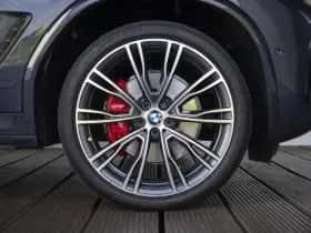 BMW X4 (2023) thumbnail 9