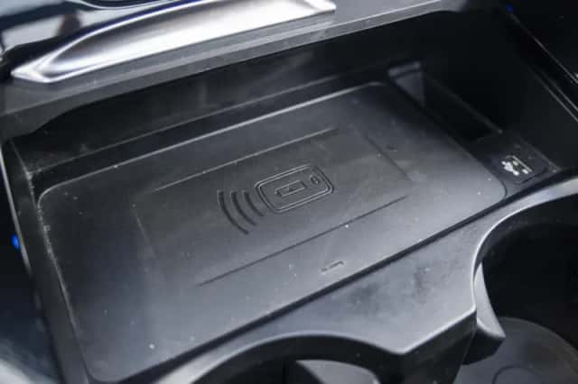 BMW X4 (2023) thumbnail 81