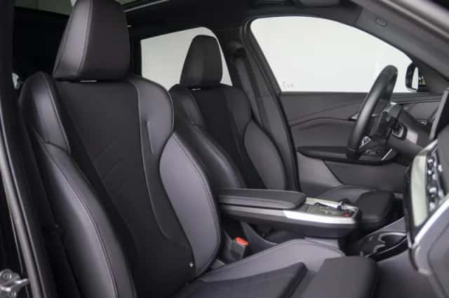 BMW X1 (2023) thumbnail 4