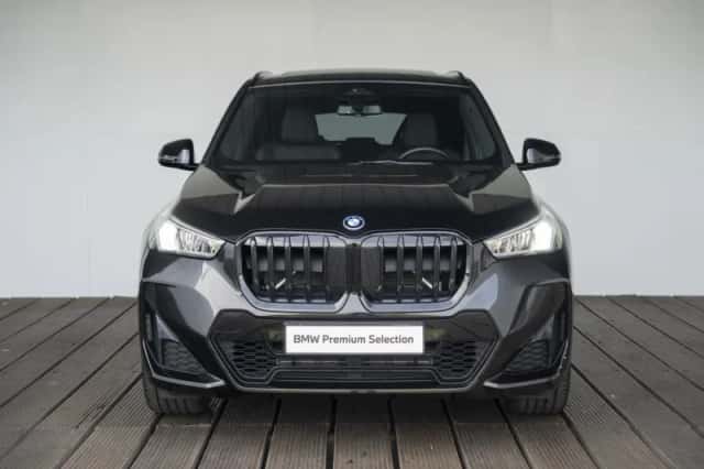 BMW X1 (2023) thumbnail 6