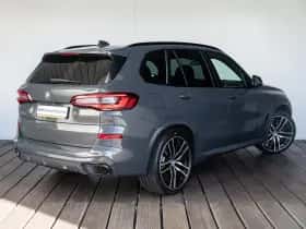 BMW X5 (2022) thumbnail 2