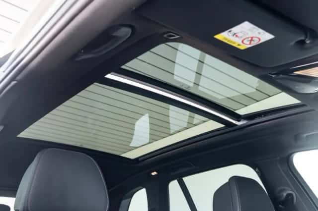 BMW X5 (2022) thumbnail 17