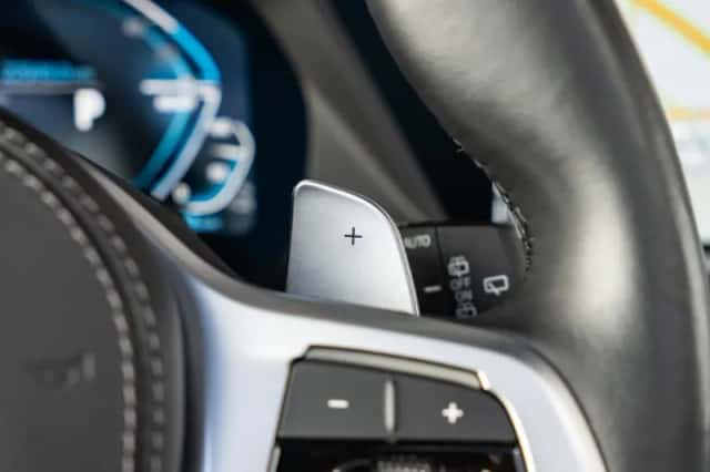 BMW X5 (2022) thumbnail 23