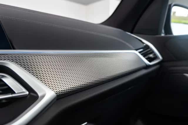 BMW X5 (2022) thumbnail 38