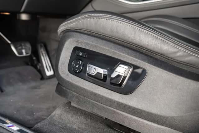 BMW X5 (2022) thumbnail 39