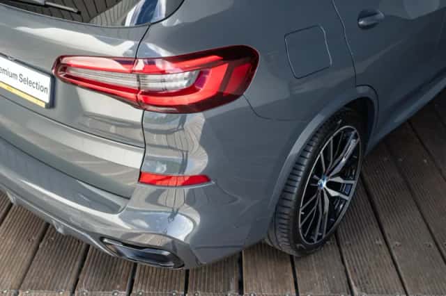 BMW X5 (2022) thumbnail 47