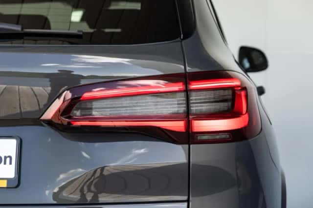 BMW X5 (2022) thumbnail 48