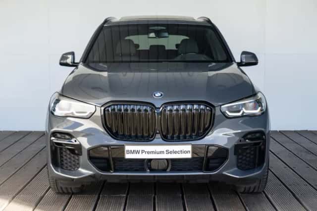 BMW X5 (2022) thumbnail 6