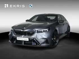 BMW M5 (2025)