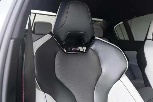 BMW M5 (2025) thumbnail 14