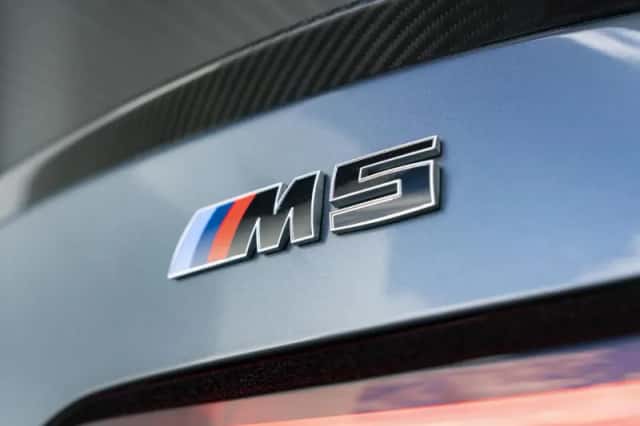 BMW M5 (2025) thumbnail 23