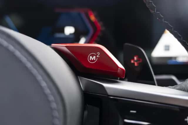 BMW M5 (2025) thumbnail 34