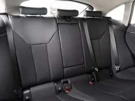 BMW i4 (2023) thumbnail 11