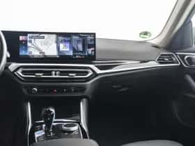 BMW i4 (2023) thumbnail 12