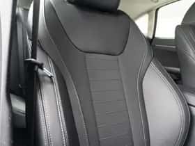 BMW i4 (2023) thumbnail 14