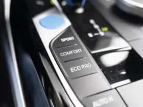 BMW i4 (2023) thumbnail 27