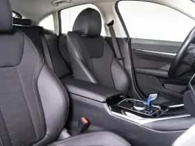 BMW i4 (2023) thumbnail 4