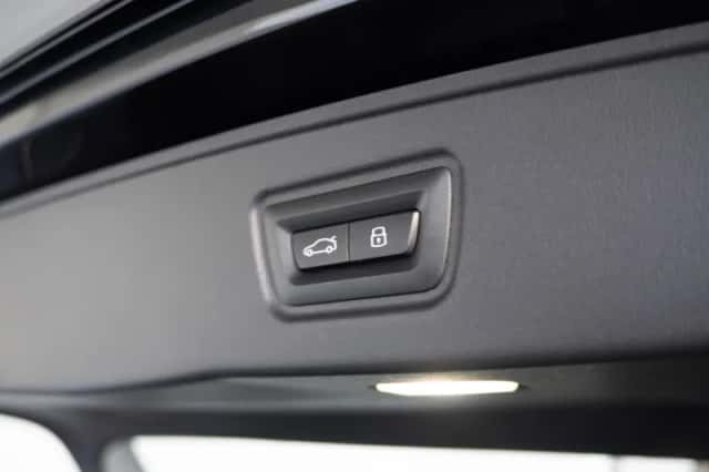 BMW i5 (2025) thumbnail 21