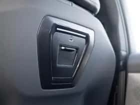 BMW i5 (2025) thumbnail 36