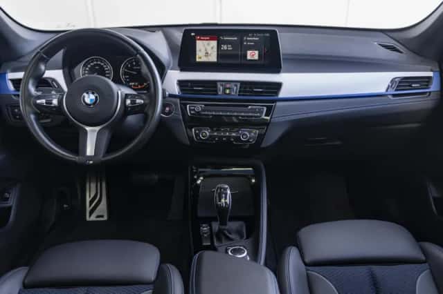 BMW X1 (2021) thumbnail 3