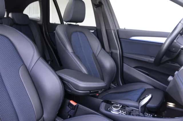 BMW X1 (2021) thumbnail 4
