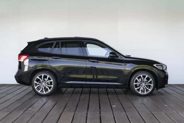 BMW X1 (2021) thumbnail 7