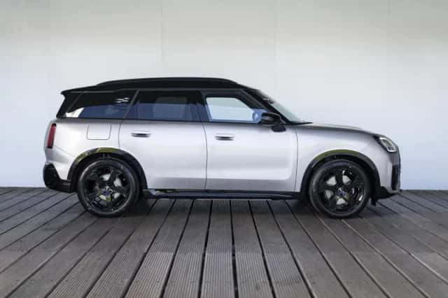 MINI Countryman (2026) thumbnail 4