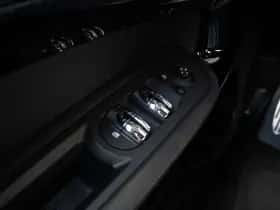 MINI Countryman (2022) thumbnail 32