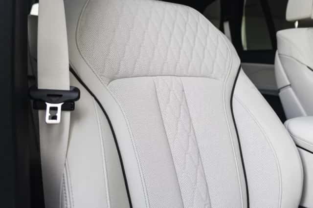BMW X5 (2026) thumbnail 12