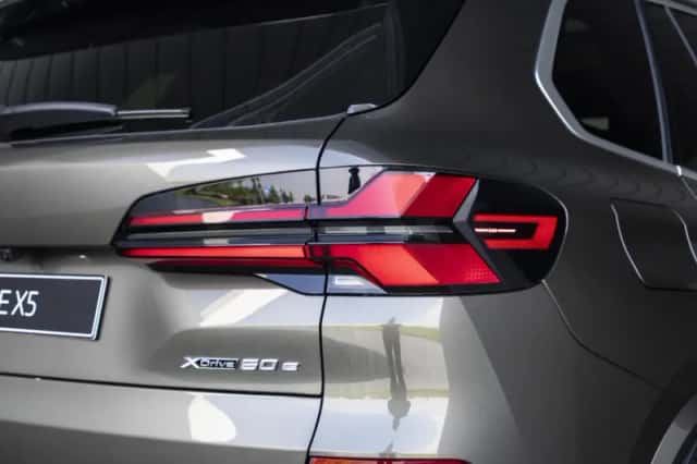 BMW X5 (2026) thumbnail 14