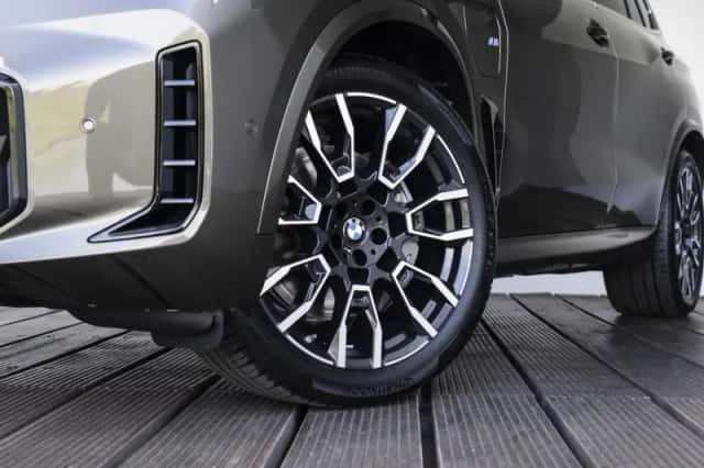 BMW X5 (2026) thumbnail 16