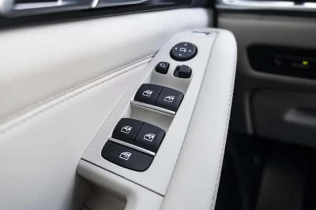 BMW X5 (2026) thumbnail 28