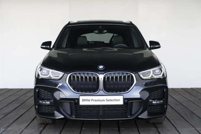 BMW X1 (2022) thumbnail 6