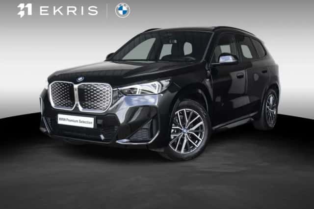 BMW iX1 (2025) thumbnail 1